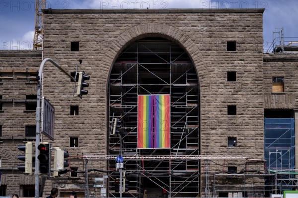 Rainbow flag, LGBTQ flag, old Bonatzbau station, construction site, Stuttgart 21 underground