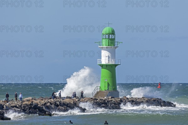 Waves, spray, people, beacon, Warnow estuary, Warnemünde, Rostock, Mecklenburg-Western Pomerania,