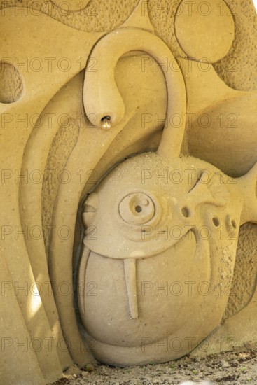 Detail, Atlantic Ocean, in the depth of the sea by Vladimir Bludnik from Poland, Sandwelt,