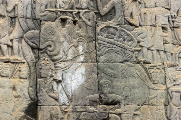 Stone bas-reliefs, Khmer war campaign against the Cham, relief wall, east façade, Bayon temple,