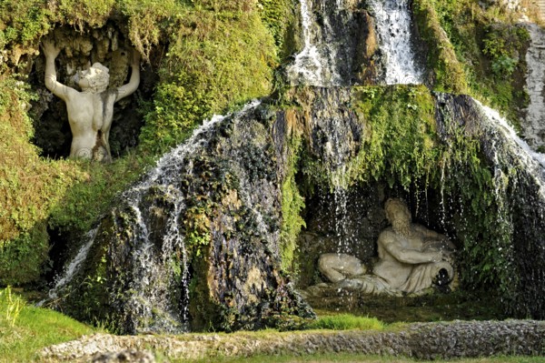 Grotto of the Fontana della Rometta e di Roma, Renaissance garden of the Villa d'Este, water