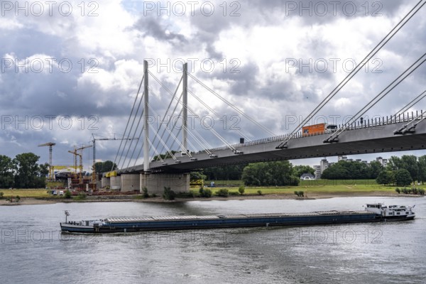 Rhine bridge Duisburg-Neuenkamp, the A40 motorway, start of construction of the second bridge,