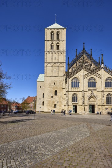 St Paul's Cathedral, Roman Catholic church, cathedral, Romanesque and Gothic architectural style,