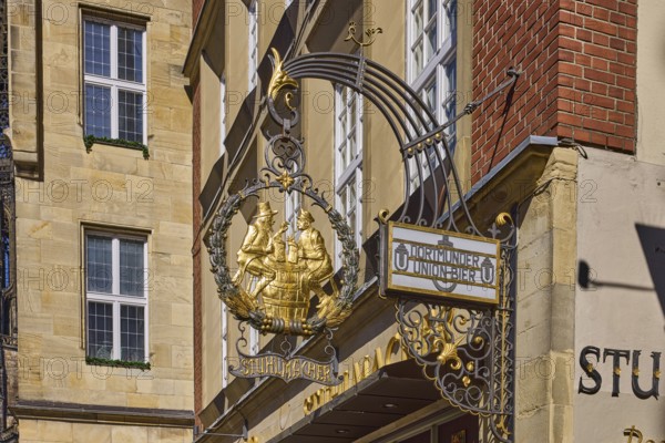 Stuhlmacher Inn, nose sign, gastronomy, old town, Prinzipalmarkt, Münster, Münsterland, independent