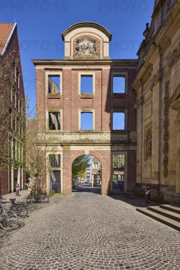 Former Dominican Church, Old Town, church, Baroque architectural style, convent building, ruin,