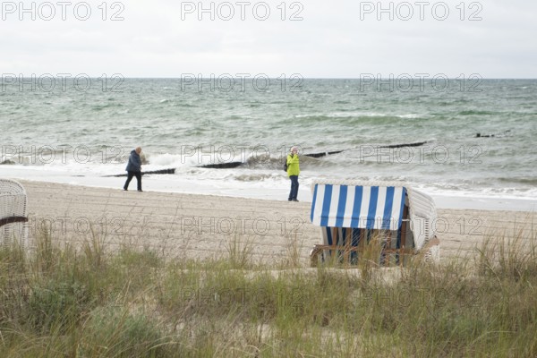 Stroller, windy, beach, beach chairs, Kühlunsborn Ost, Baltic Sea, Baltic Sea resort, Kühlungsborn,