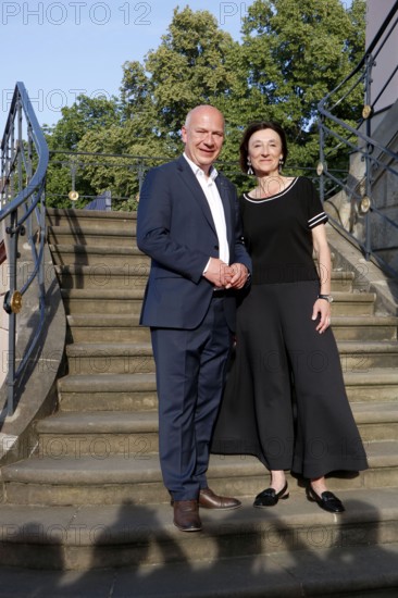 Kai Wegner and Elisabeth Sobotka (Artistic Director of the Staatsoper Unter den Linden) arriving