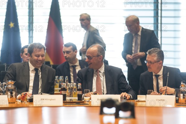 Lars Klingbeil (SPD, Vice-Chancellor and Federal Minister of Finance), Friedrich Merz (CDU, Federal