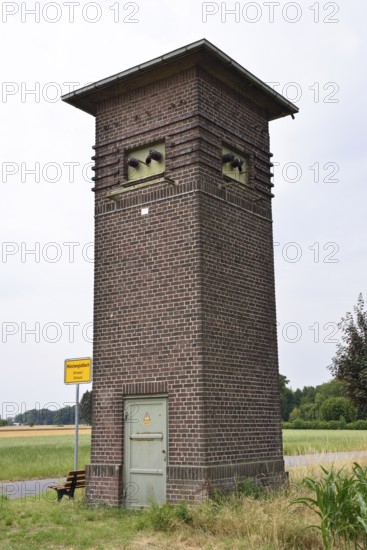 Old transformer station... Mönchengladbach (Sittard) being converted into a bird sanctuary, future