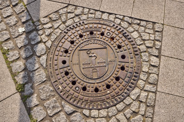 Sewer cover, 1200 years Magdeburg 805 to 2005, Magdeburg, state capital, independent city,
