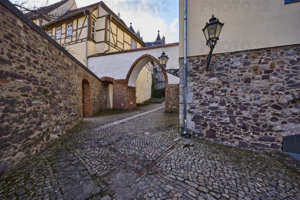 City gate, city wall, old town, half-timbered houses, cathedral square, Magdeburg, state capital,