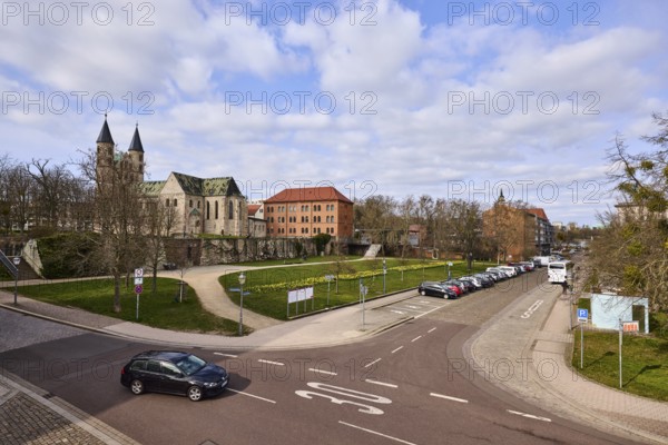 Kloster Unser Lieben Frauen, architectural style Romanesque, monastery, church, gardens, trees,