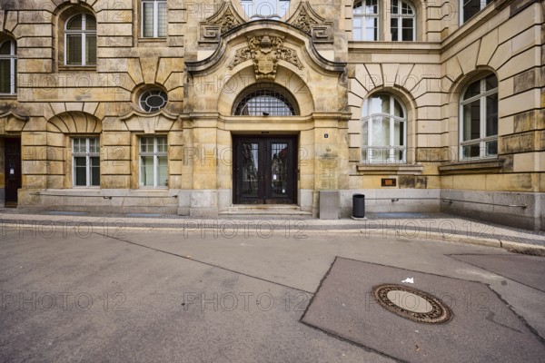 Old town, sandstone building, facade, window, entrance area, door, staircase, public order office,