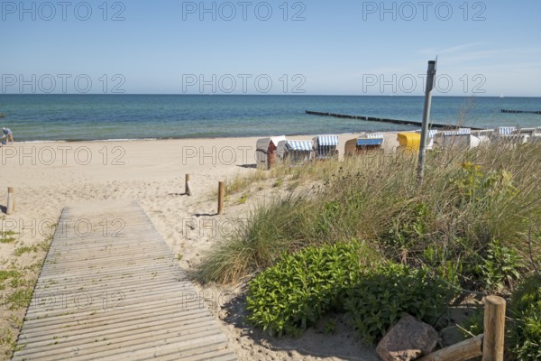 Beach access, beach chairs, beach, Baltic Sea, Baltic seaside resort, Kühlungsborn, Rostock