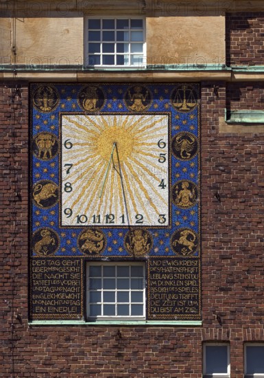 Sundial by Friedrich Wilhelm Kleukens on the Wedding Tower, south side, Mathildenhöhe, UNESCO World