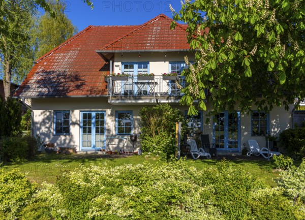 Holiday home in the countryside on Lake Neuensien, Seedorf, Rügen, Mecklenburg-Western Pomerania,