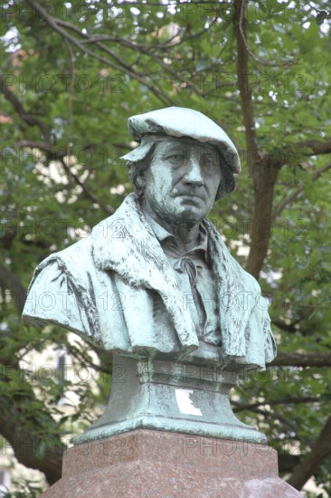 Monument to reformer and pastor Johannes Bugenhagen, sculpture, Bugenhagendenkmal, Luther city