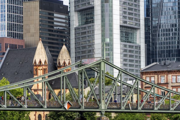The Iron Bridge with the skyscrapers of Frankfurt's banking district, Frankfurt am Main, Hesse,