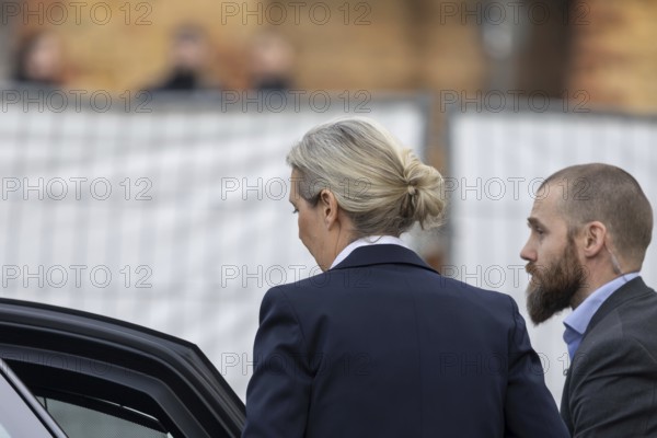 Bad Dürkheim: AfD***Alice Weidel gets into her vehicle