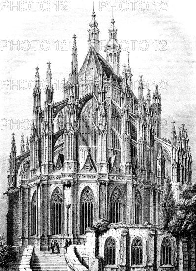 St. Barbara Cathedral or Kuttenberg Cathedral, choir view, Gothic, high-nave, nave, pillars,