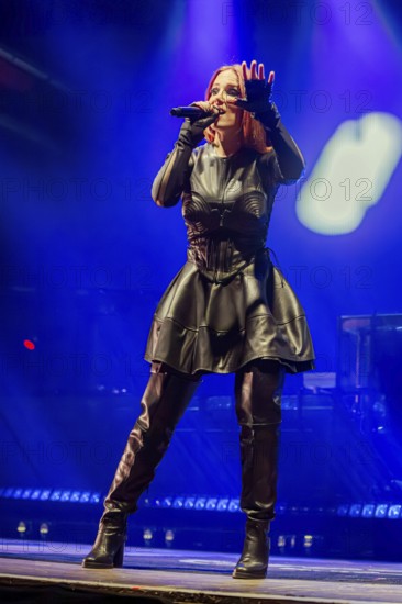 Simone Simons, singer of Epica, live on Arcane Dimensions Tour 2026 at Munich's Zenith on 17.01