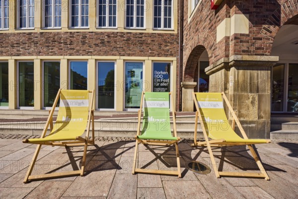 Sun loungers with inscription, Das gute Leben in Borken, Münsterland. The Good Life, FARB - Forum