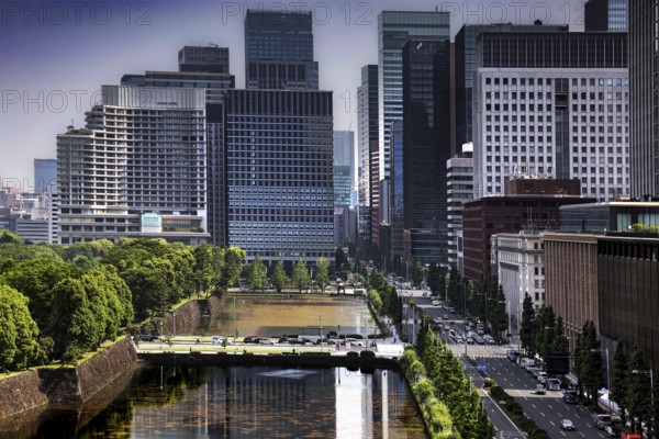 View from roof terrace of modern buildings and the Imperial Palace in Tokyo, Tokyo, Nihombashi,