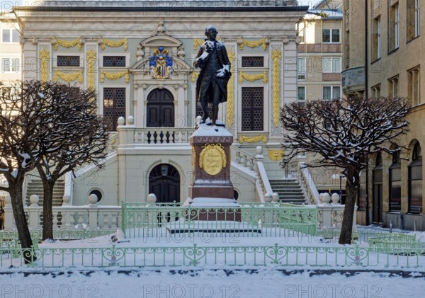 Baroque Old Trade Exchange, bronze statue of the Goethe monument by Carl Seffner depicting Johann