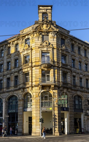 Historic corner house at the intersection of Invalidenstraße and Chausseestraße in Berlin Mitte,