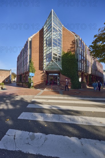 City administration, general architecture, building, modern architecture, brick building,