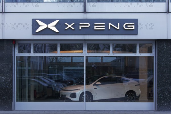 Xpeng, showroom of the Chinese electric car brand Xiaopeng Motors, Düsseldorf, North