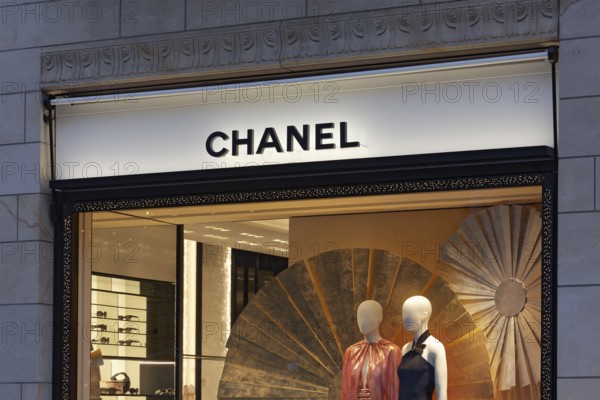 Chanel boutique on the Kö, French haute couture, luxury shopping, Düsseldorf, North