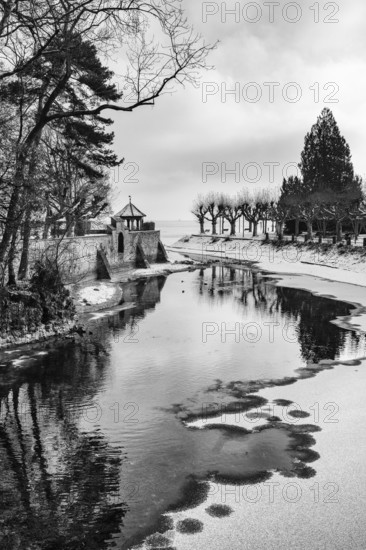 The island channel on the banks of Lake Constance and Constance funnel, Dominican Island on the