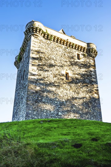 Fatlips Castle, Minto Crags, River Teviot, Roxburghshire, Scottish Borders, UK