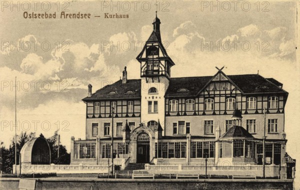 Baltic resort Arendsee, beach promenade, spa hotel, Kühlungsborn, Rostock district,