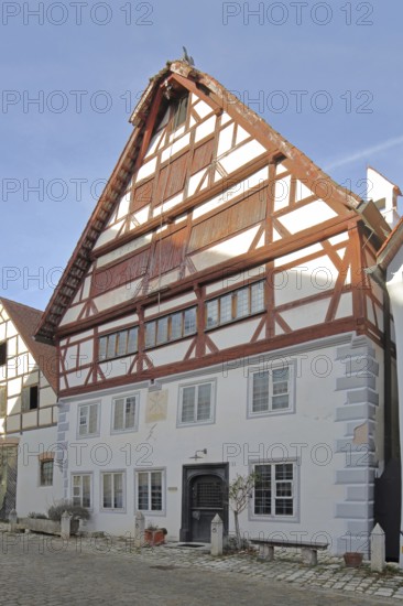 Former tanner house built 15th century, half-timbered house, Vordere Gerbergasse, Nördlingen,