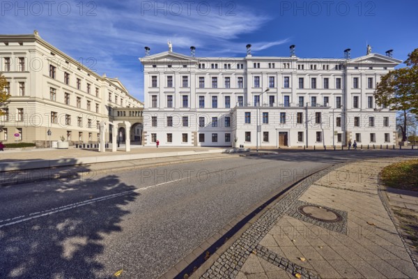 State Chancellery, former college building, architect Carl Heinrich Wünsch, architectural style