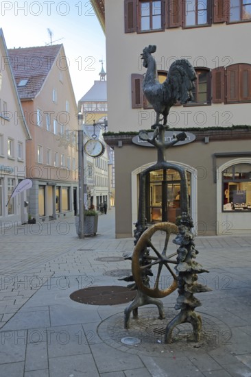 Göckelesbrunnen by Karl Ulrich Nuss 2013, modern art, bronze sculpture, rooster figure,