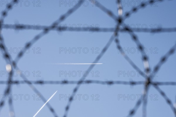Symbolic picture security at the airport, outer fence at Düsseldorf International Airport, steel