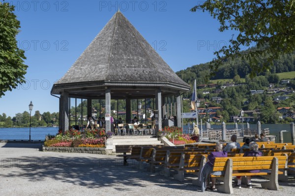 Brass band in the pavilion on the shore of Tegernsee, Rottach-Egern, Upper Bavaria, Bavaria,