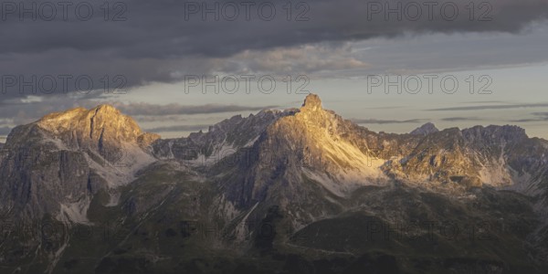 Sunrise on the Mindelheim via ferrata, a mountain range with the three sheep alpine heads up to the