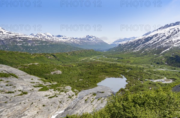 View of the wide valley of the Tsina River with mountains, Worthington Glacier Lagoon, Worthington