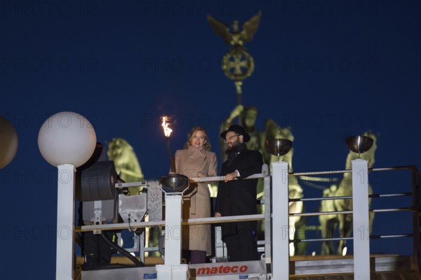 Julia Klöckner (President of the German Bundestag) and Rabbi Yehuda Teichtal (Rabbi of the