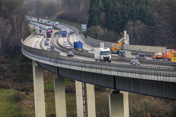 The Wiehl Valley Bridge, A4 motorway, the motorway bridge is considered extremely dilapidated,