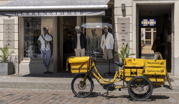 Deutsche Post bicycle loaded with luggage, letter and parcel delivery, Potsdam, Brandenburg,