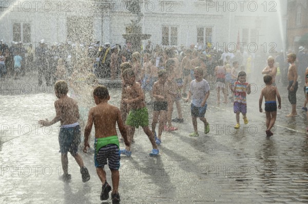 A popular event every year in August is when the Ystad Volunteer Fire Brigade takes the old fire