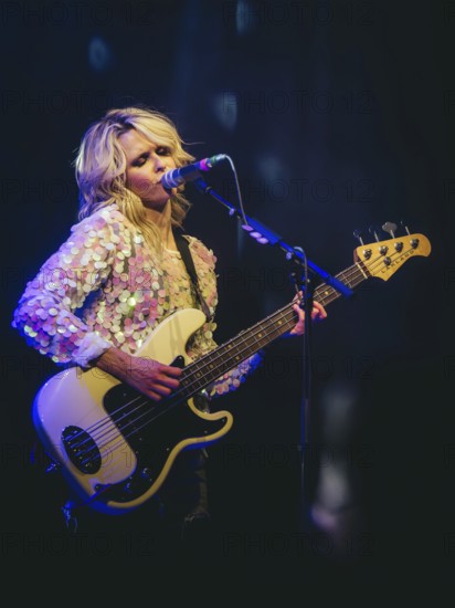 Charlotte Cooper, singer and bass player from The Subways live on For Eternity Tour 2025 at Hole44