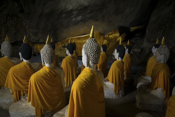 Cave with Buddha Statues, Tham Phra Non, Reclining Buddha Cave, Wat Ao Noi, Prachuap Khiri Khan,
