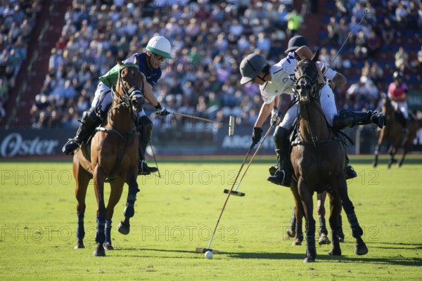 Scene at the 132nd Argentinean Open Polo Championship (Spanish 132nd Abierto Argentino de Polo de