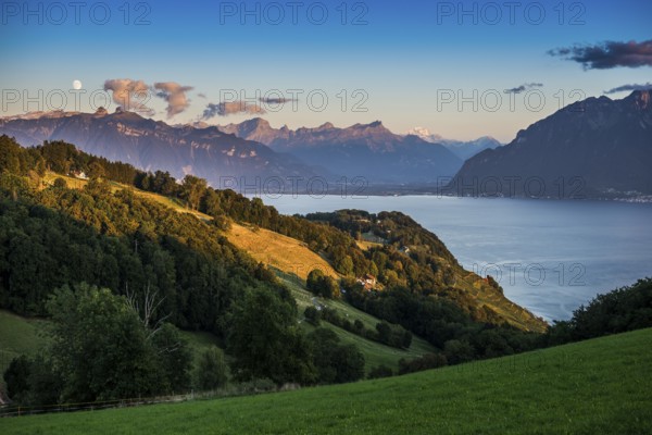 Panorama, Lake and mountains, Tour-de-Gourze, Riex, Sunset, Lavaux, UNESCO World Heritage Site,